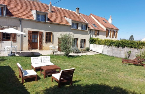 Vezelay House | Country house in Vézelay.