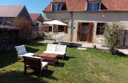 Vezelay House | Country house in Vézelay.
