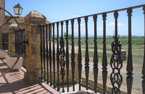 Cella House | Country House 'Masia Los Camineros' with Mountain View, Private Terrace and Private Garden