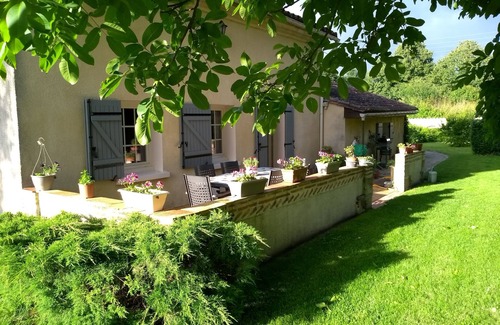 Coutras House | Country house near Bordeaux st emilion sarlat. large garden