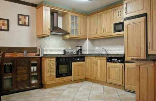Lana House | Country House 'Pakienea' with Private Garden and Wi-Fi