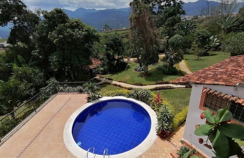 Floridablanca House | COUNTRY HOUSE "paradise", RUITOQUE ALTO 2500 METERS