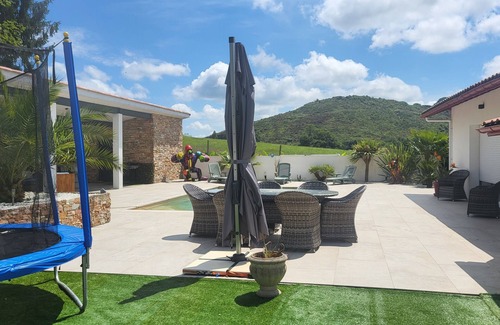 Saint-Esteben Villa | Country house Pays Basque