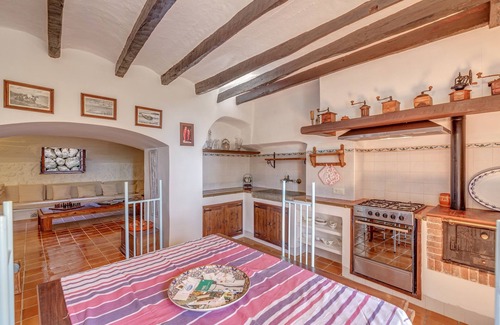 Fornalutx Villa | Country House 'Sa Cabana Vella Fornalutx' with Mountain View, Pool and Wi-Fi