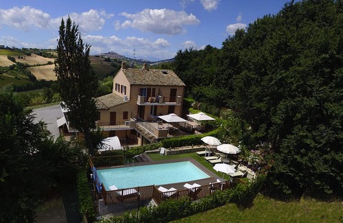 Capodarco Cottage | Country House The house of Carla-Pool and WI FI Free-TILOCALE- 3 km from the SEA