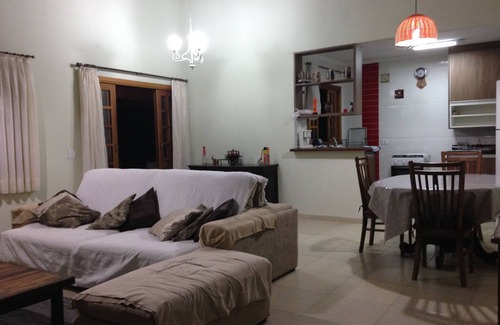 Paruru House | Country House with Pool and Barbecue in Gated Community