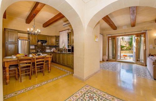 Sannat House | Country houses in Sannat, SNT, Malta