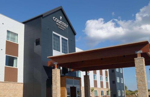 Fort Atkinson Hotel | Country Inn & Suites by Radisson, Ft Atkinson, WI