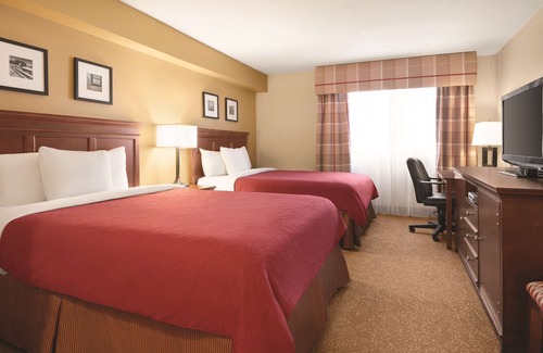North Industrial Hotel | Country Inn & Suites by Radisson, Saskatoon, SK