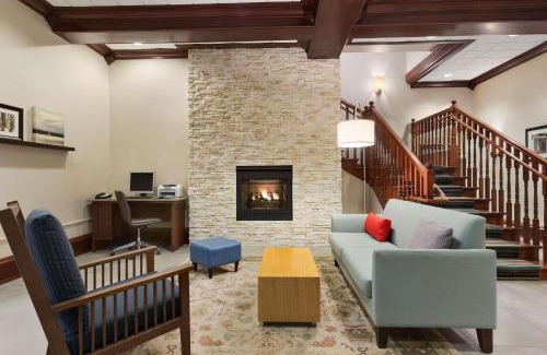 Schofield Hotel | Country Inn & Suites by Radisson, Wausau, WI
