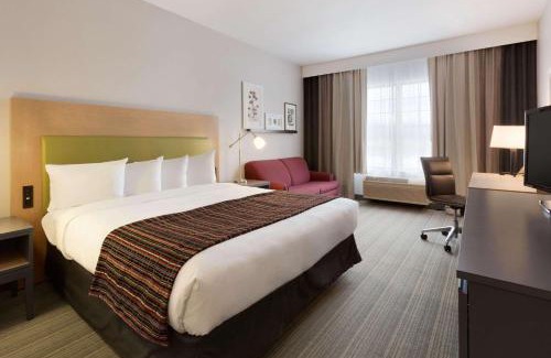 Schofield Hotel | Country Inn & Suites by Radisson, Wausau, WI