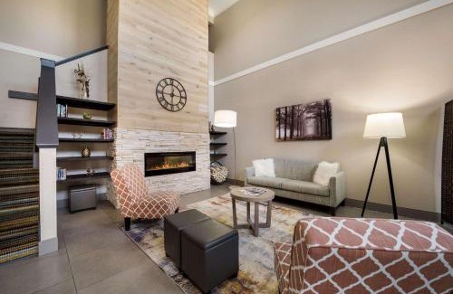 Freeport Hotel | Country Inn & Suites by Radisson, Freeport, IL