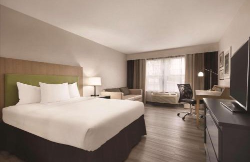 Waterloo Hotel | Country Inn & Suites by Radisson, Waterloo, IA