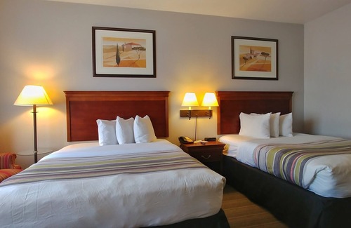 Chambersburg Hotel | Country Inn & Suites by Radisson, Chambersburg, PA