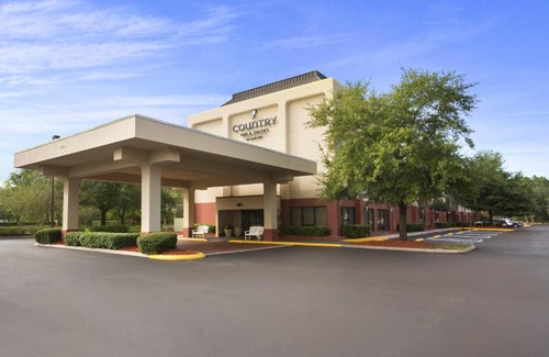 Baymeadows Hotel | Country Inn & Suites by Radisson, Jacksonville I-95 South, FL