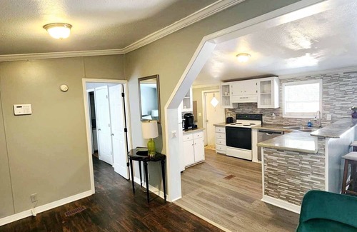 Citronelle House | Country living at it's best, in this charming 3 bedroom home