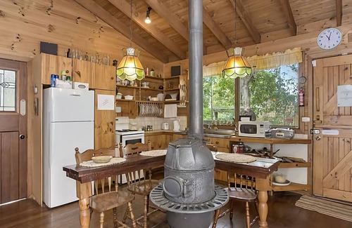 Shoreham House | Country Living by the Seaside - Pet Friendly