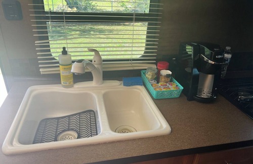 Fort Meade House | Country Living RV in a Small Town Setting