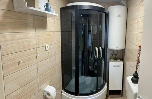 Sromlje Ski Chalet | Country Lodge