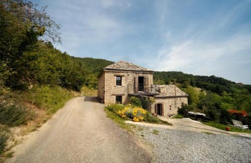 Lequio Berria House | Country old stone house immerse in nature