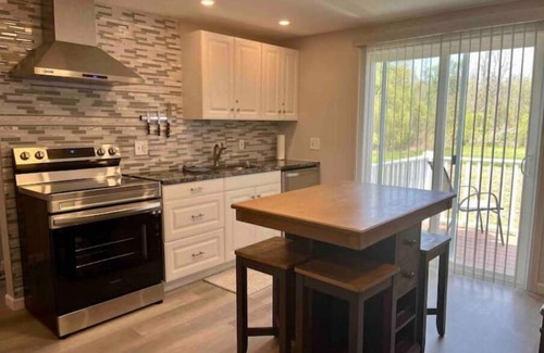 North Tonawanda Apartment | Country Retreat One