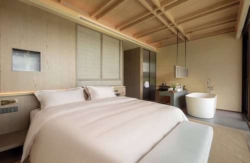 Wulingyuan Hotel | Country Retreats Zhangjiajie Manson Resort