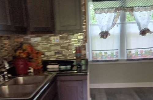 Fairview Heights House | Country Setting