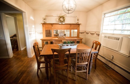 Nemaha County Cottage | Country Setting Private off Line Cottage for Family's Reconnecting