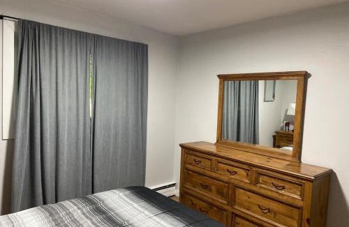 Tillsonburg Ski Chalet | Country settings