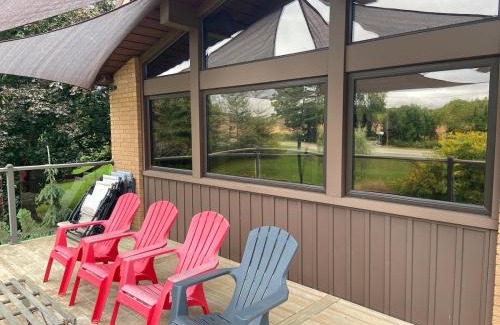Tillsonburg Ski Chalet | Country settings