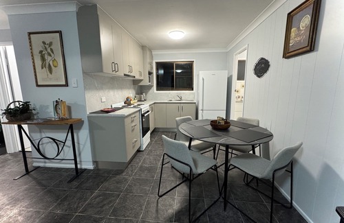 Stanthorpe House | Country Style Comfort in Stanthorpe | Close to everything | Newly renovated