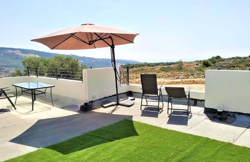 Yanoah - Jatt Villa | Country-Style House by the Nature, Western Galilee