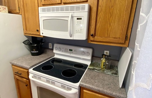 Bonnots Mill House | Country Townhouse near Osage River: Go boating, UTV gravel roading, fishing!