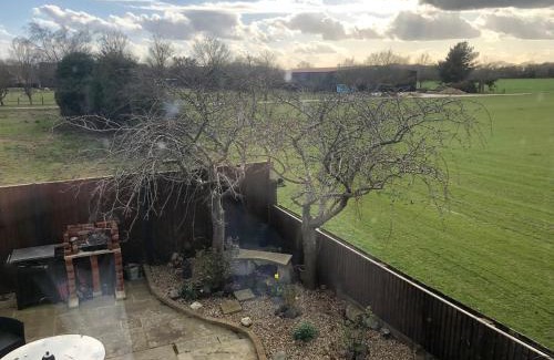 Clacton-on-Sea House | Country View place