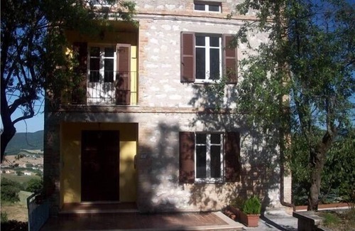 Monterosso Villa | Country Villa with Pool & Views