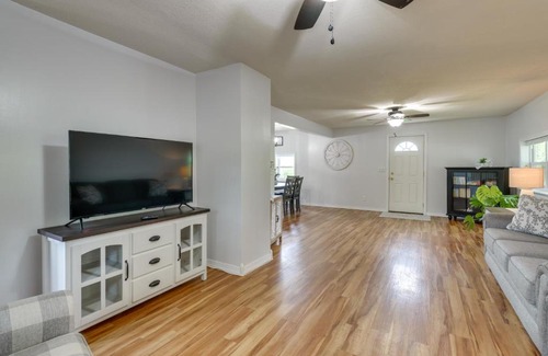 Greeneville House | Countryside Hideaway in Greeneville with Fire Pit!
