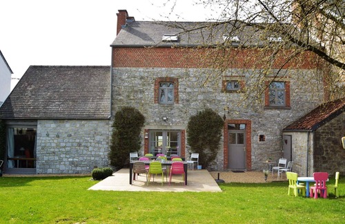 Gerin House | Countryside Retreat, Gerin