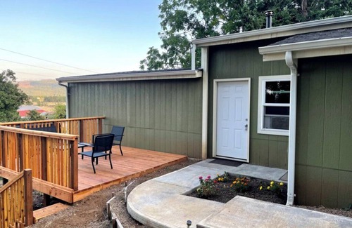 Creswell Cottage | Countryside stand alone dwelling 2.5 miles from I-5. Private building.