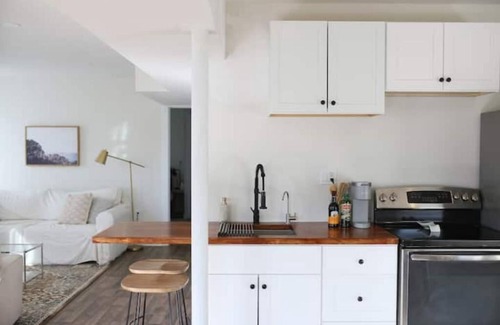 Lovettsville Apartment | Countryside Two Bedroom Apartment