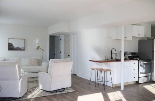 Lovettsville Apartment | Countryside Two Bedroom Apartment