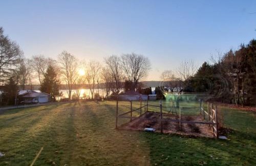 North Port House | County Greenside Lakeview Resort