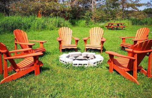 Hepworth House | Coupland Glamping Bunkie, Hepworth, 3 Wooded A