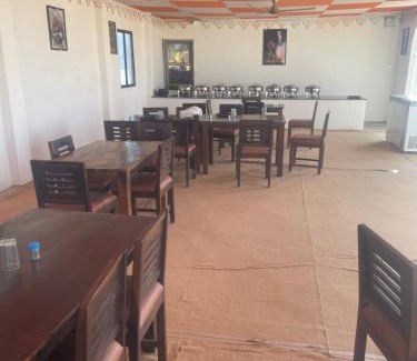 Amar Sagar Pol House | Couple family desert camp Jaisalmer