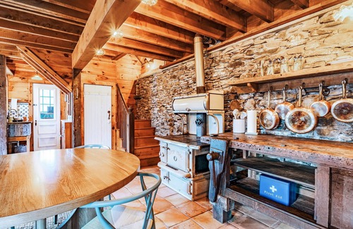 Layton Cabin | Couple's Serenity Cabin * Hot Tub *Lake