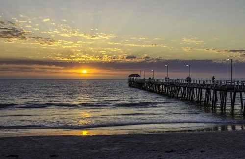 Henley Beach South Apartment | Couples Beach Retreat - with Spa & Home Cinema