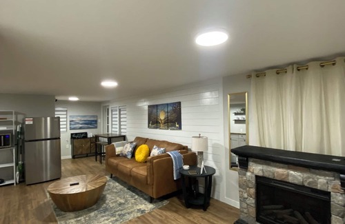 Quitman Cabin | Couples Cabin at the Lake