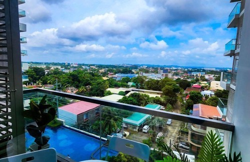 Iloilo Apartment | Couples' Comfort: Iloilo City Studios