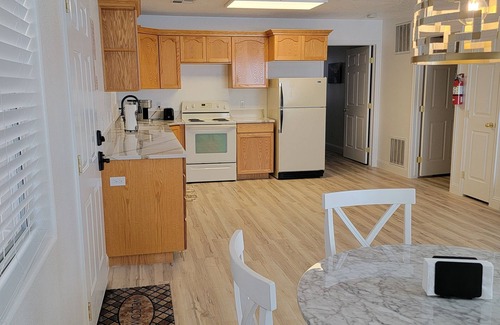 Virgin House | Couples Cove ★Explore Zion ★ Unwind in our Secluded Casita ★ Private ★ Relaxing★