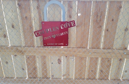 Virgin House | Couples Cove ★Explore Zion ★ Unwind in our Secluded Casita ★ Private ★ Relaxing★