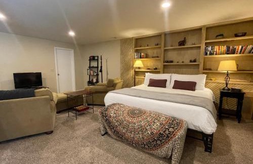 Fort Collins Apartment | Couples Retreat with Hot Tub, Sauna and Steam Room
